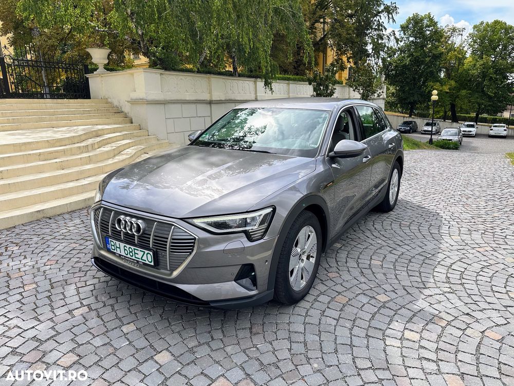 Audi e-tron 50 quattro - 1