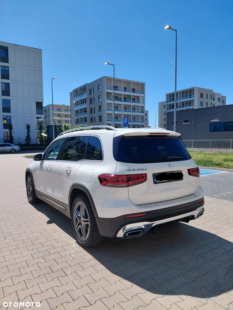 Mercedes-Benz GLB 200 d 4-Matic Progressive 8G-DCT - 4