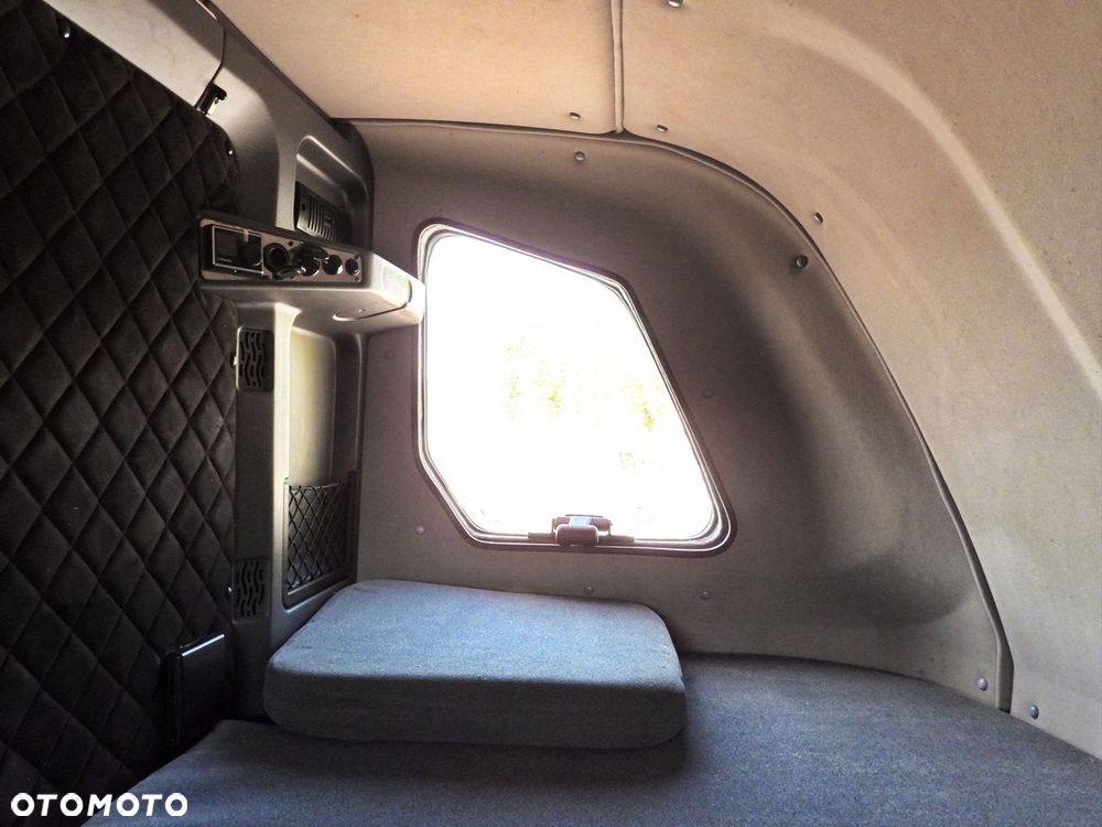 Renault MASTER PLANDEKA 10 PALET WEBASTO TEMPOMAT LEDY KLIMATYZACJA  165KM - 40