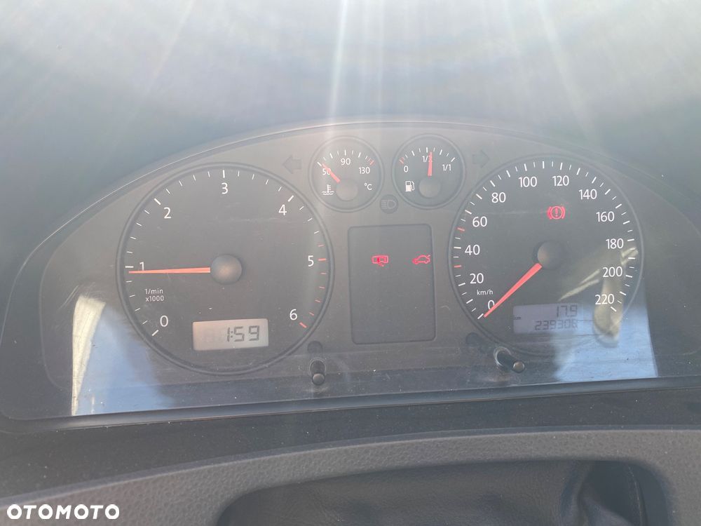 Volkswagen Transporter - 6