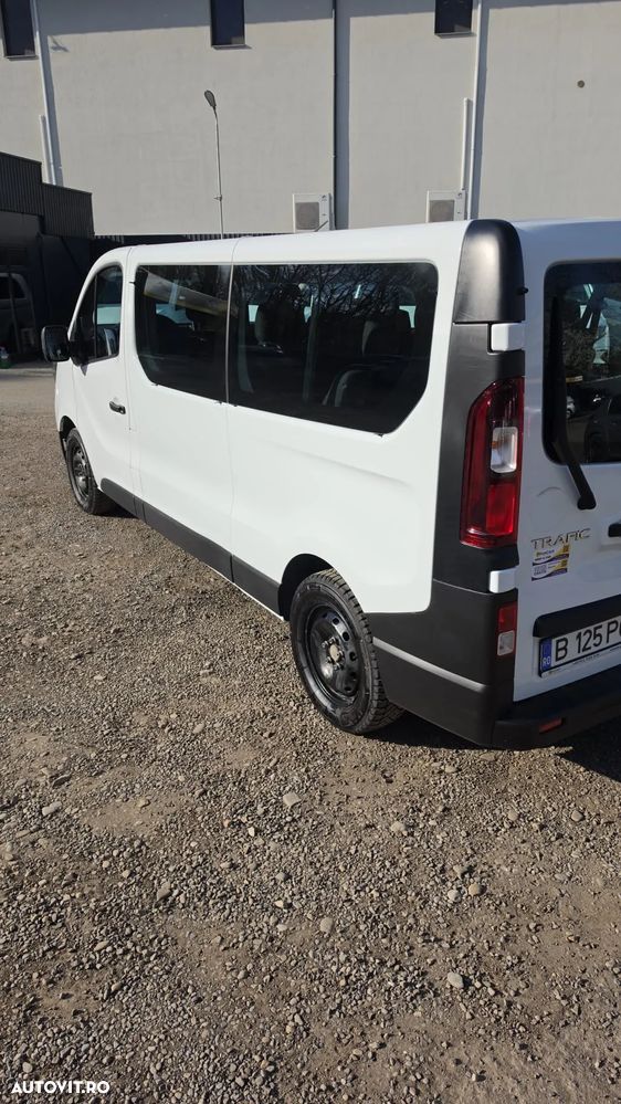 Renault Trafic 2.0 Blue dCi 110 S&S L1 8+1 Life - 7