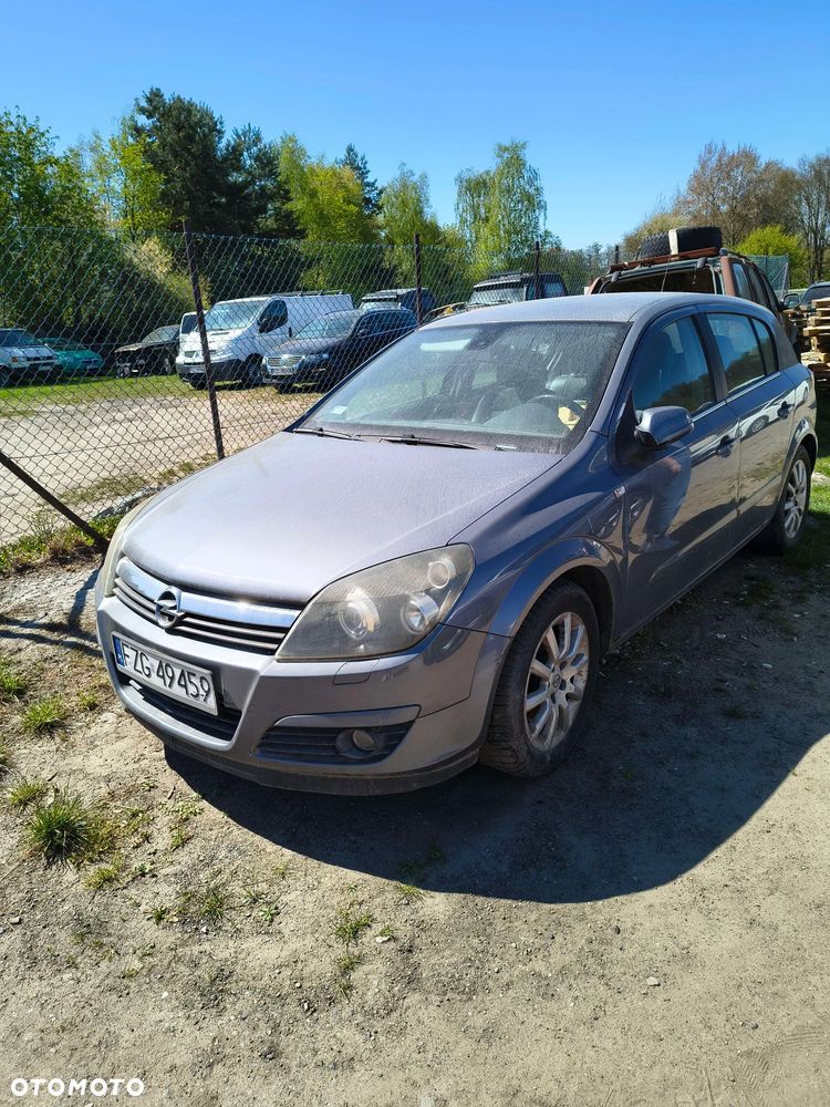 Opel Astra 1.8 Essentia - 1