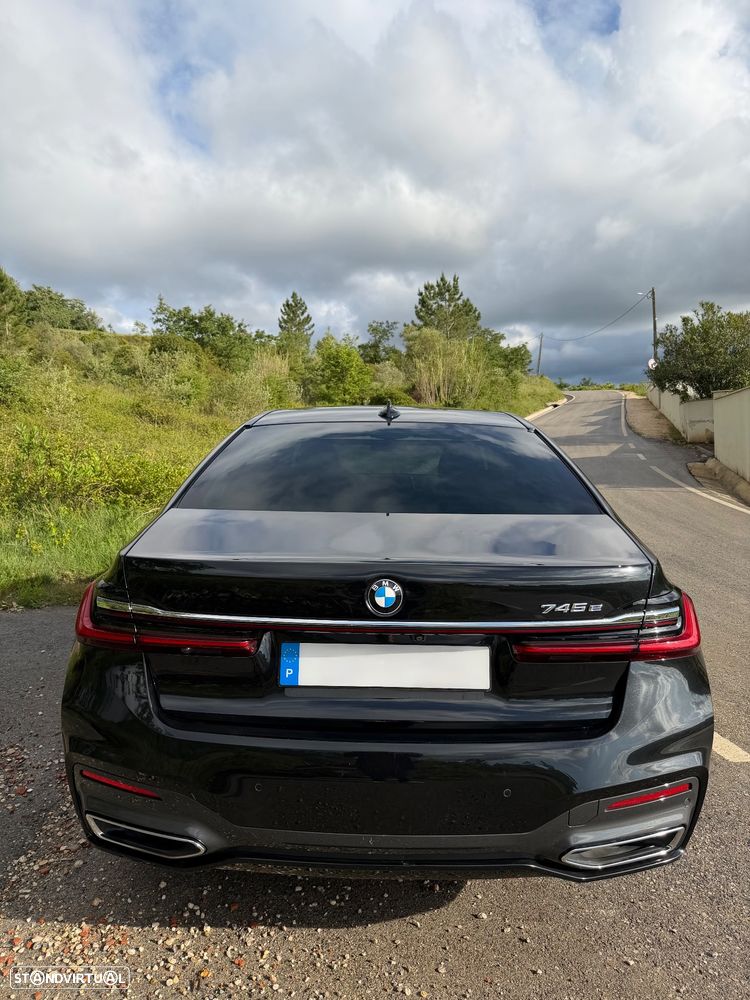 BMW 745 e iPerformance Pack M Auto - 4