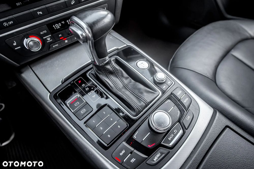 Audi A6 Allroad 3.0 TDI clean diesel Quattro S tronic - 36