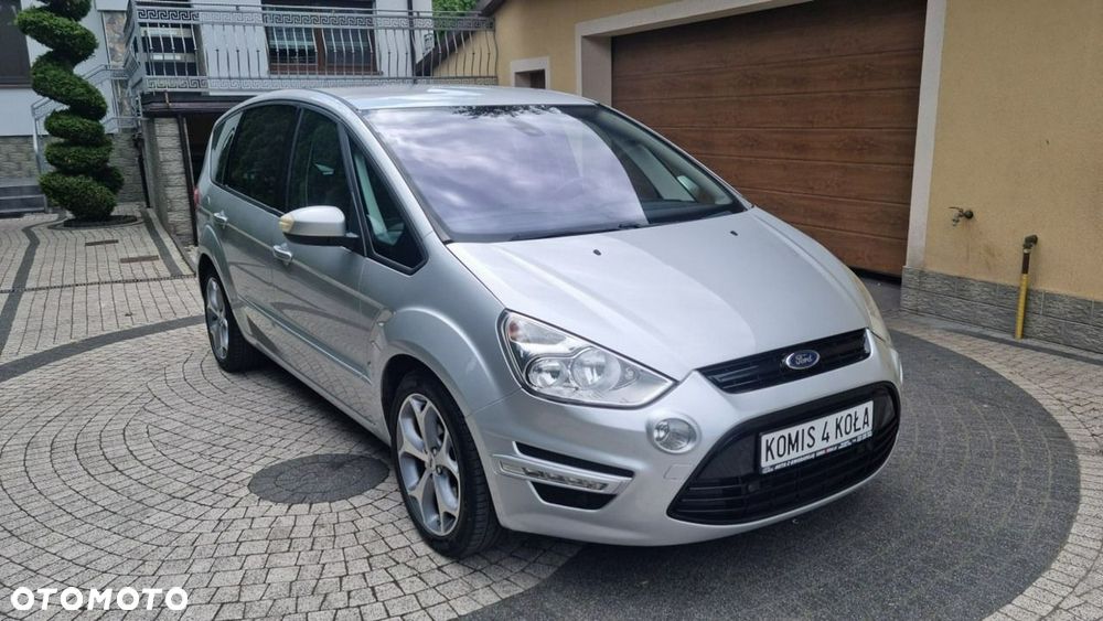 Ford S-Max - 8