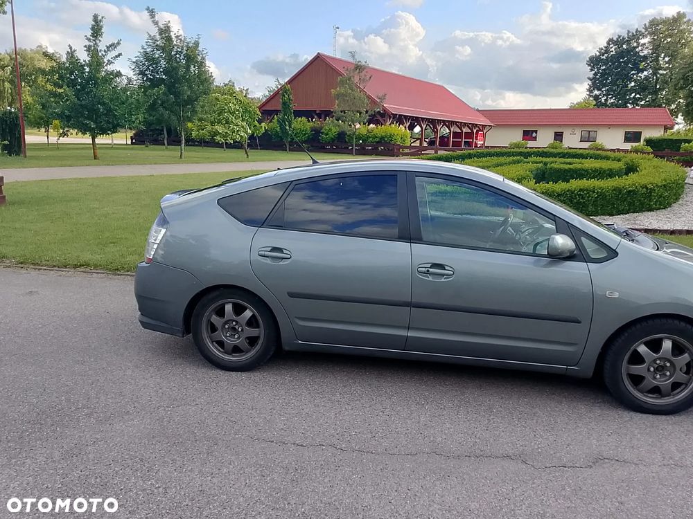 Toyota Prius 1.5 VVT-i Sol (nav) - 15