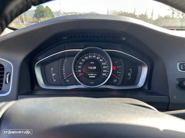 Volvo V60 1.6 D2 Drive Kinetic Start/Stop - 17