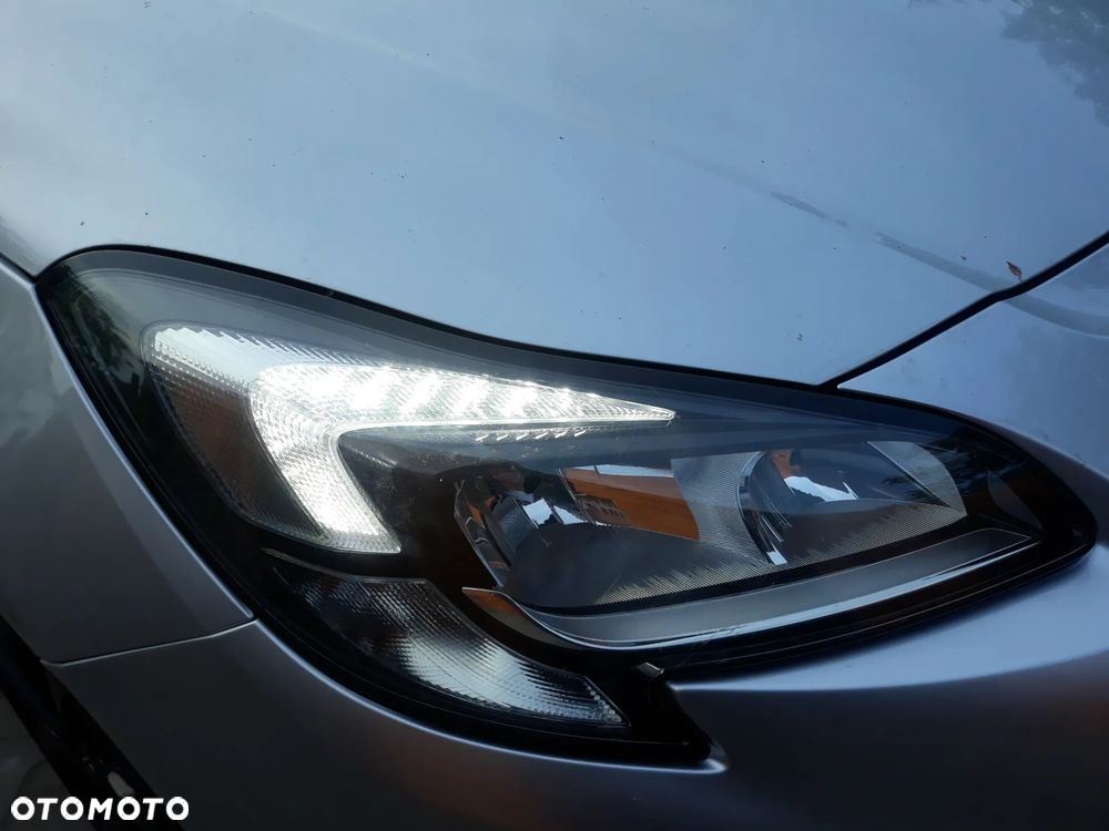 Opel Corsa 1.4 T Cosmo S&S - 19