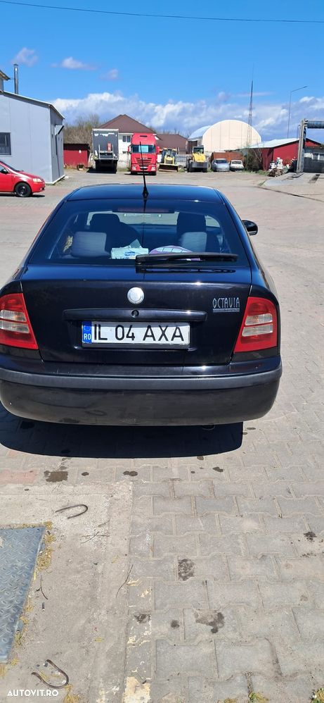 Skoda Octavia 1.6 - 7