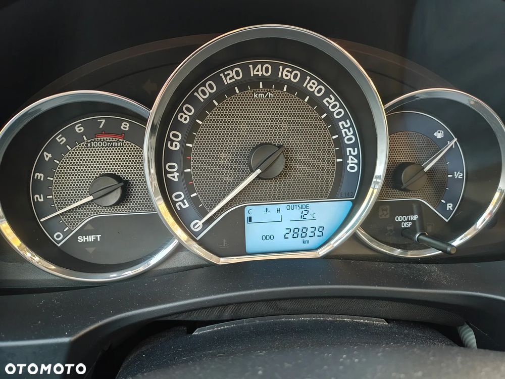 Toyota Corolla 13-16 - 3