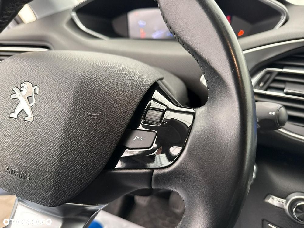Peugeot 308 - 28