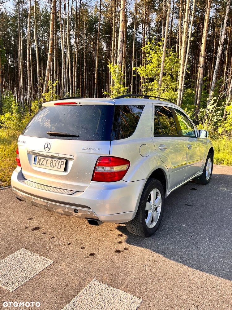 Mercedes-Benz ML 500 4-Matic - 2