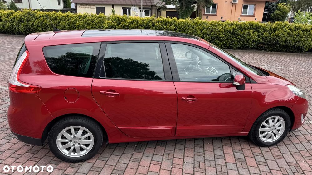 Renault Grand Scenic Gr 1.6 16V Luxe Privilege - 14