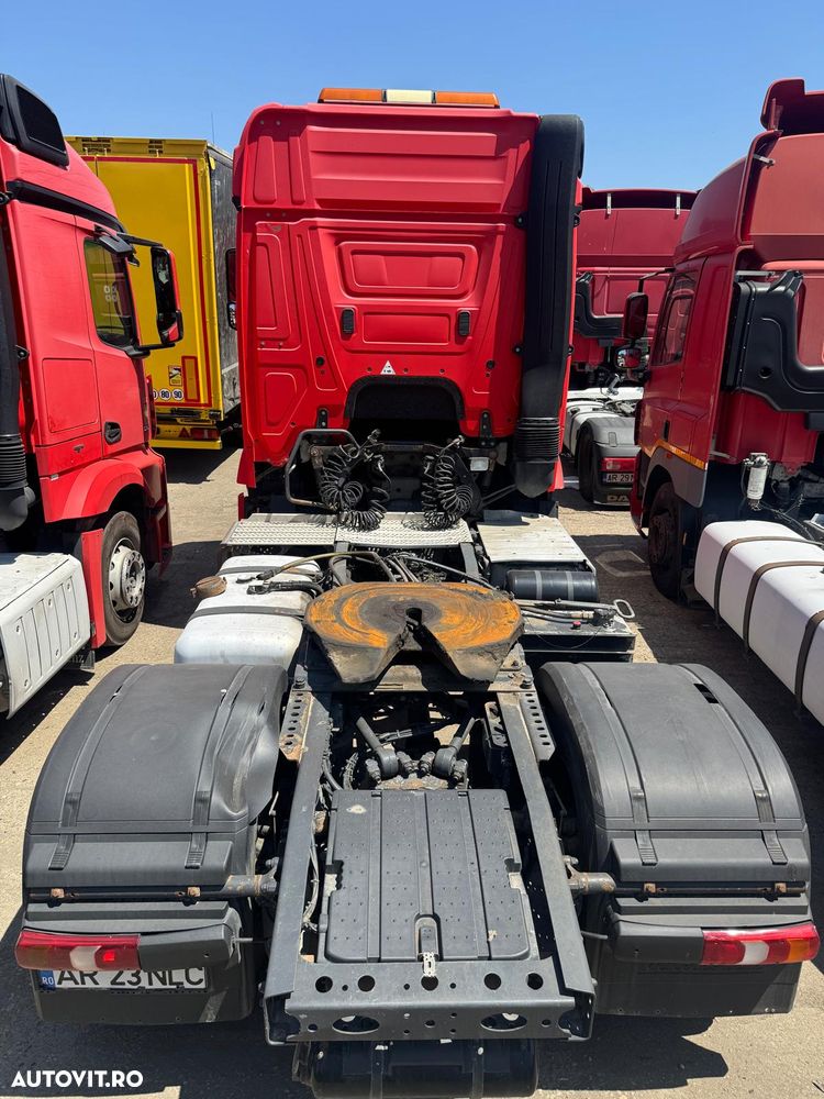 Mercedes-Benz ACTROS - 5