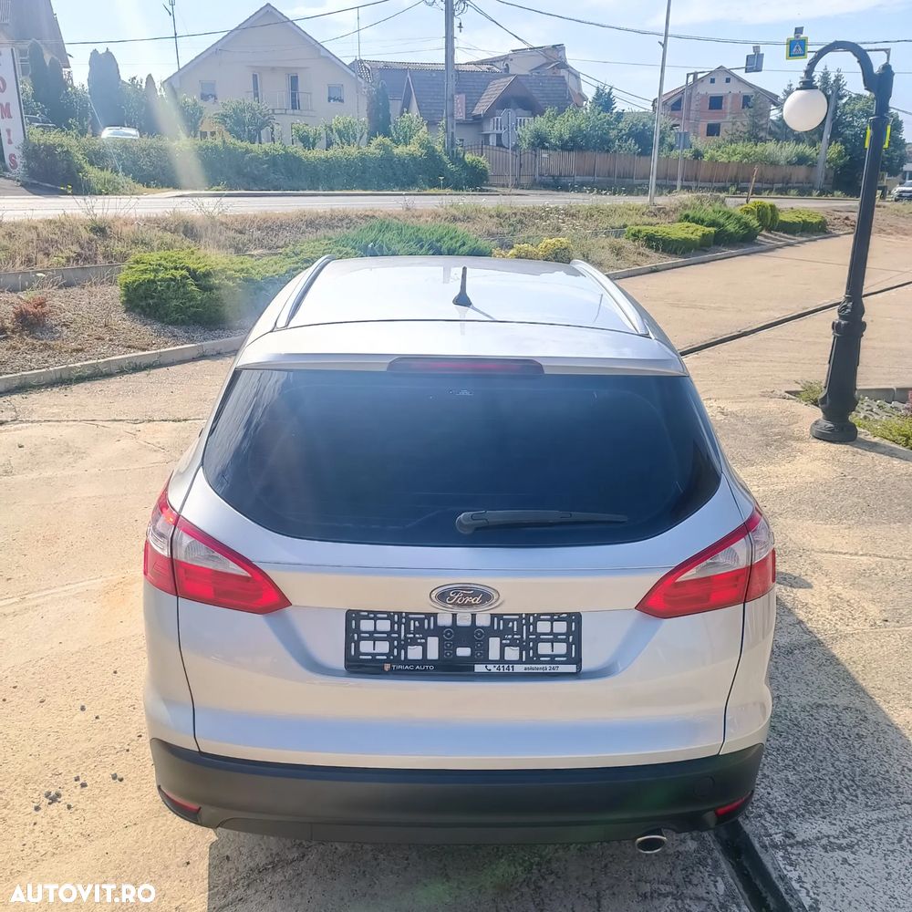 Ford Focus 2.0 TDCI DPF Trend - 8