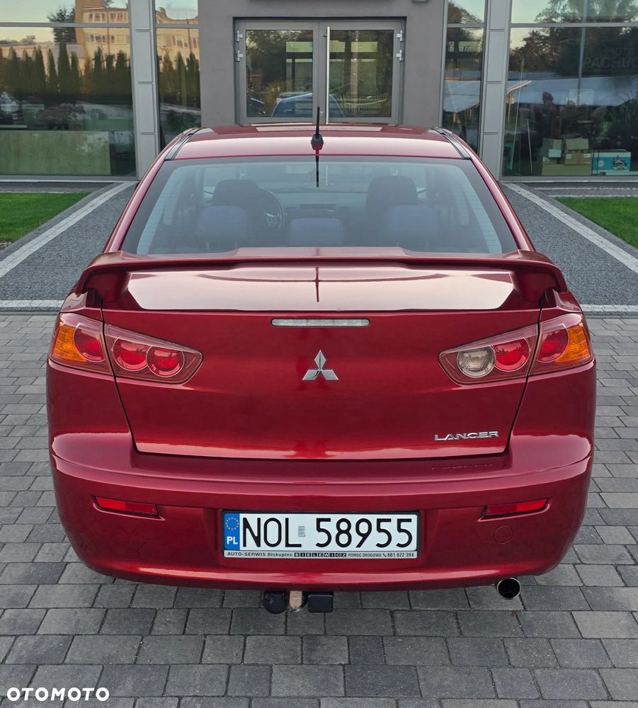 Mitsubishi Lancer - 9