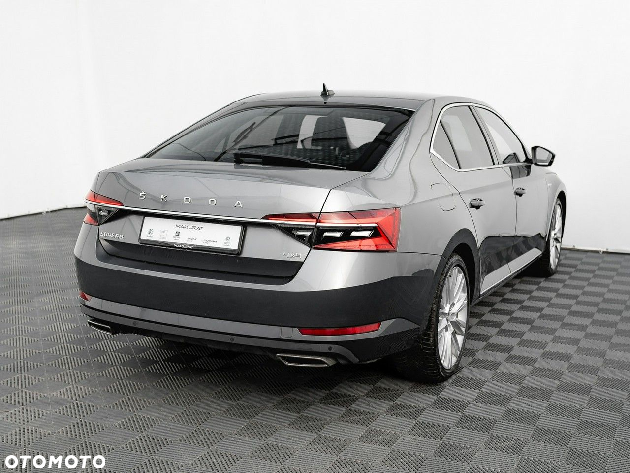 Skoda Superb 2.0 TSI 4x4 L&K DSG - 6