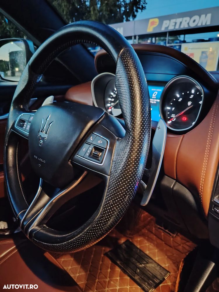 Maserati Levante Q4 - 14