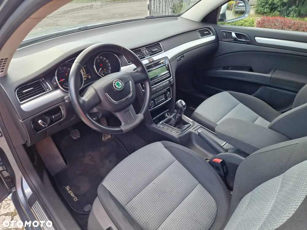 Skoda Superb 1.6 TDI Active Greenline - 19