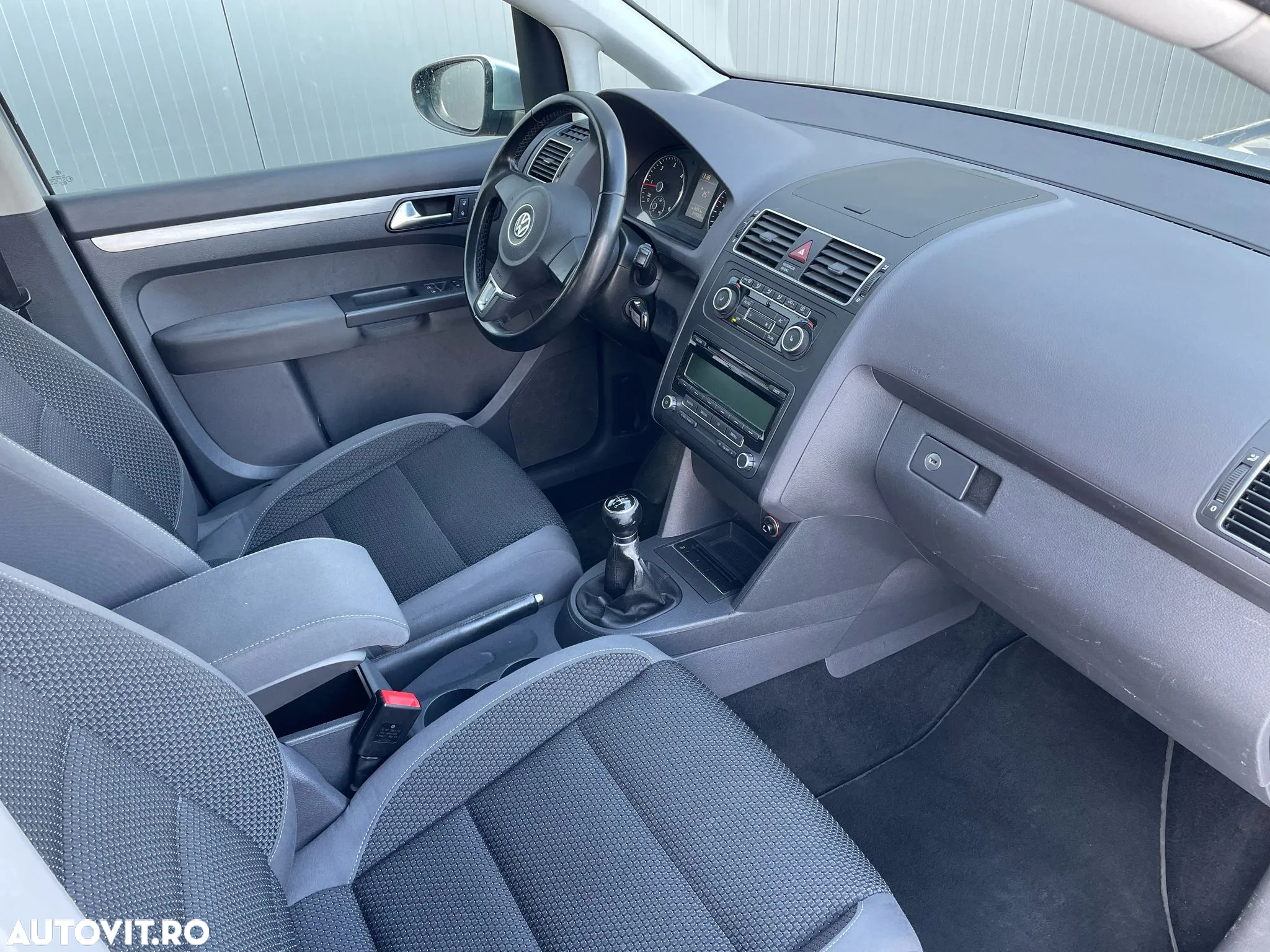 Volkswagen Touran 1.6 TDI BlueMotion Technology Comfortline - 7