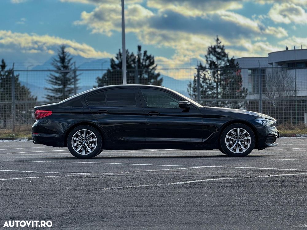 BMW Seria 5 530i AT - 7