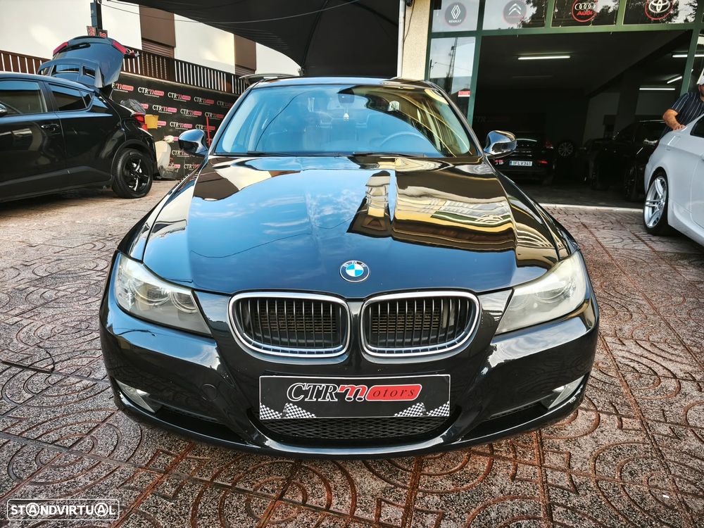 BMW 318 d Navigation - 3