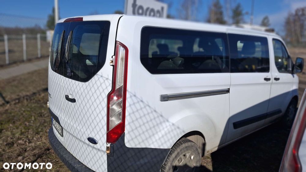 Ford TRANSIT CUSTOM - 5
