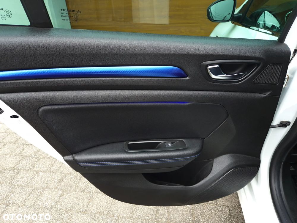 Renault Megane 1.6 TCe GT EDC - 26