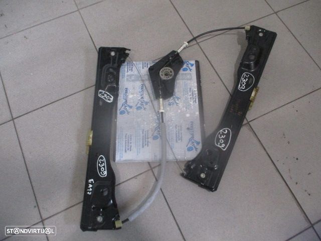Elevador Sem Motor Elevsm2309 JEEP  GRAND CHEROKEE 4 FASE 2 2015 6.4I 4X4 468CV 5P PRETO FD - 1
