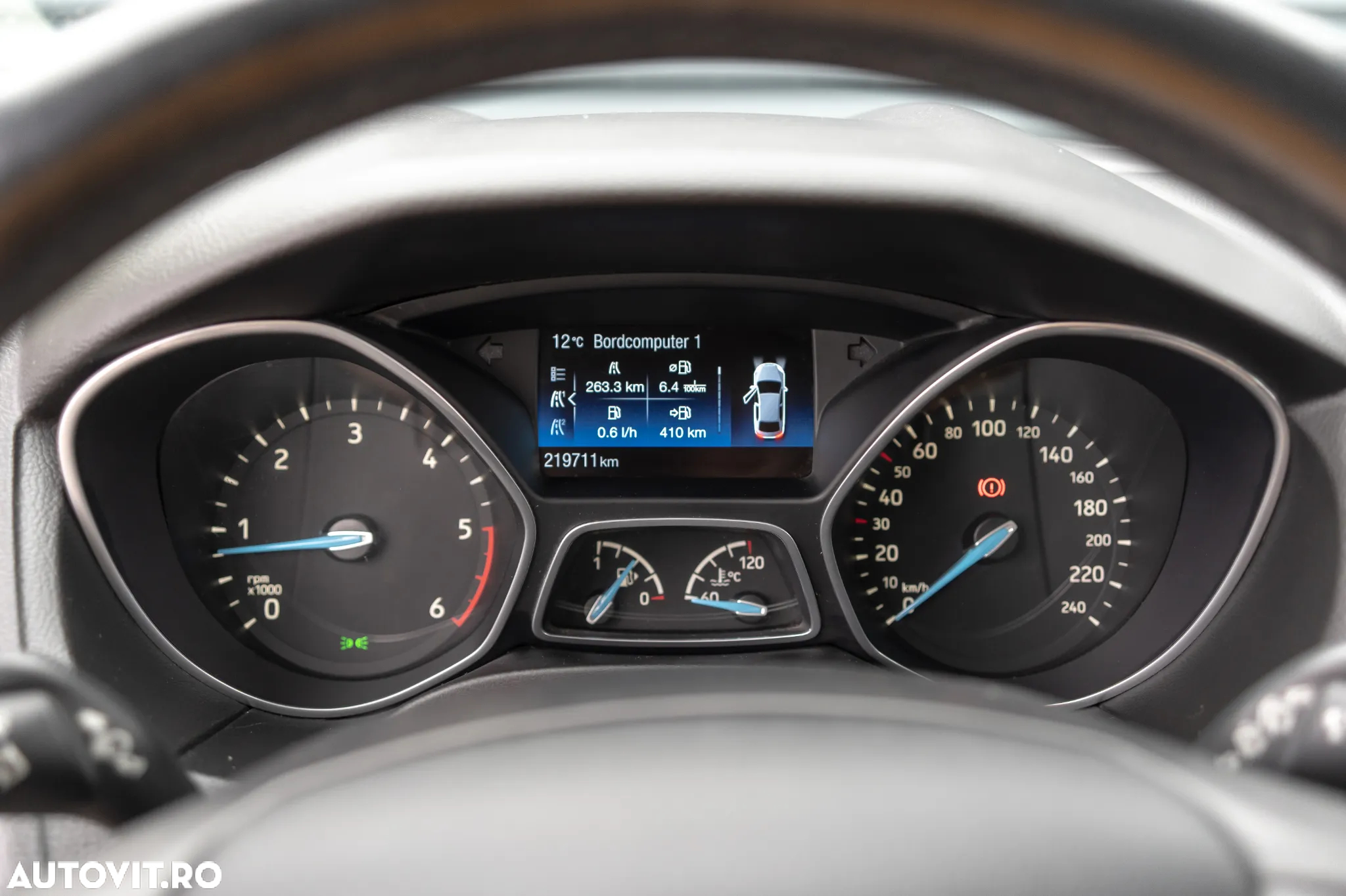 Ford Focus 1.5 EcoBlue Start-Stopp-System ACTIVE DESIGN - 11