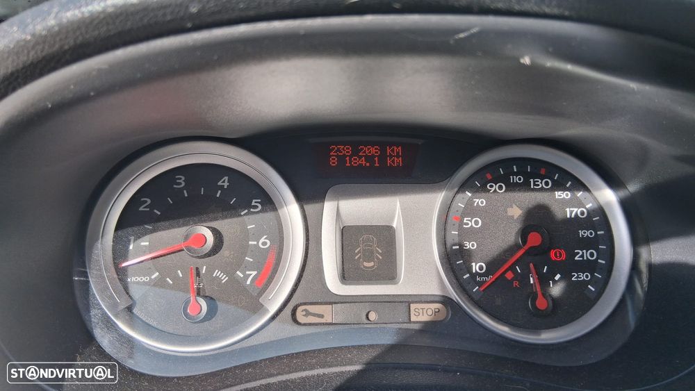 Renault Clio - 7