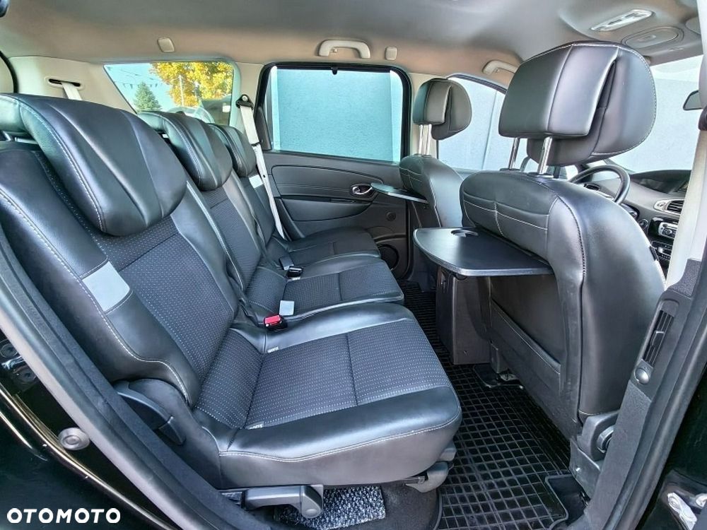 Renault Grand Scenic - 15