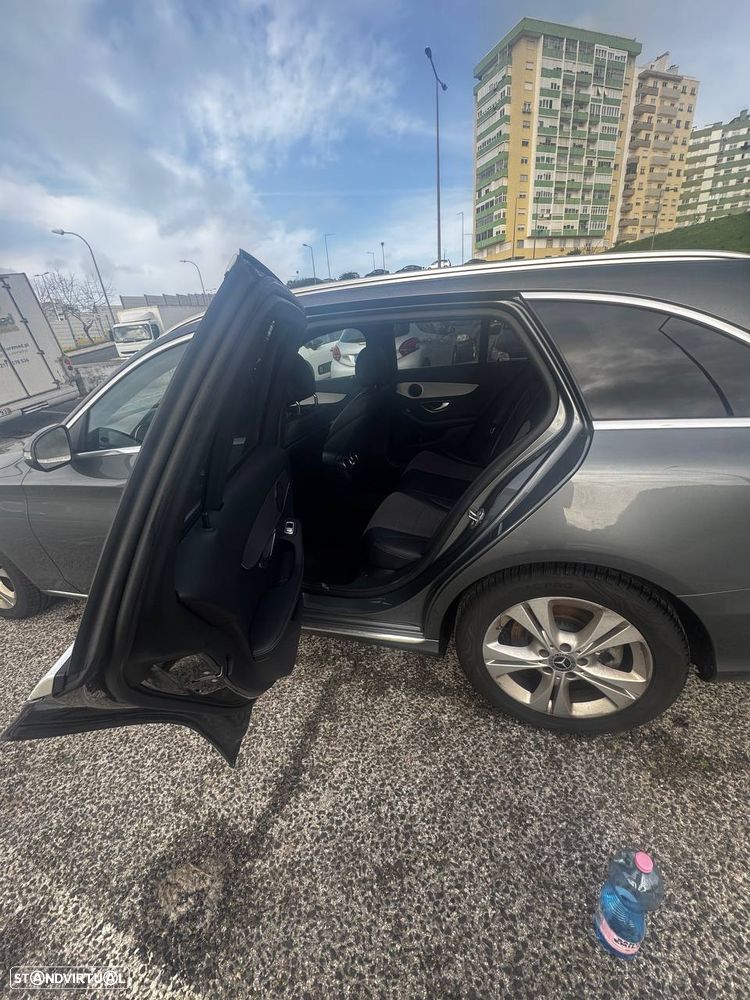 Mercedes-Benz C 200 - 11