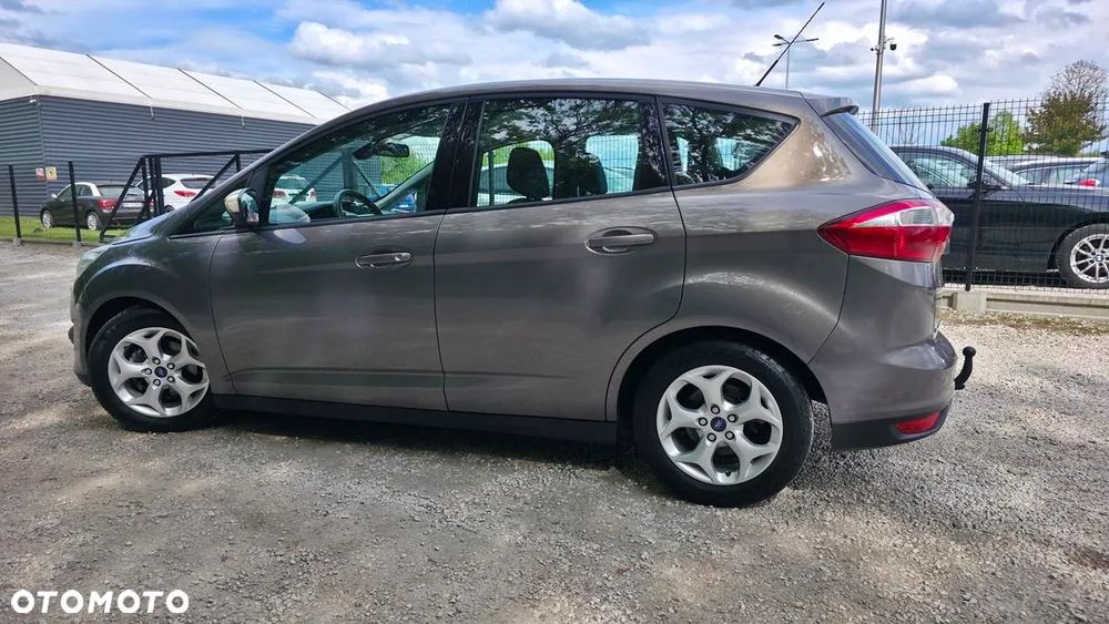 Ford C-MAX - 17