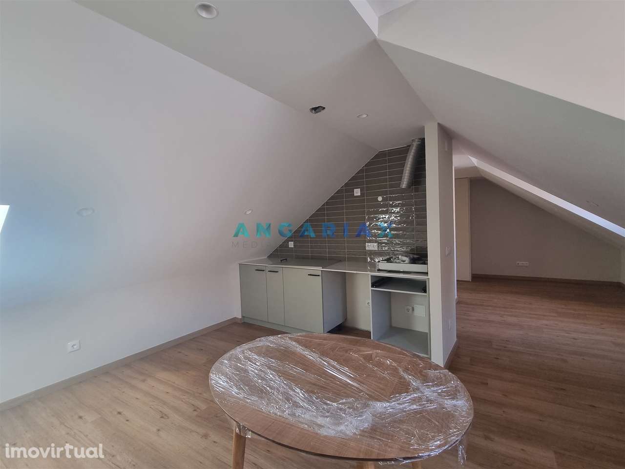 ANG1565 - Apartamento T2 para Venda em Leiria - Grande imagem: 5/10