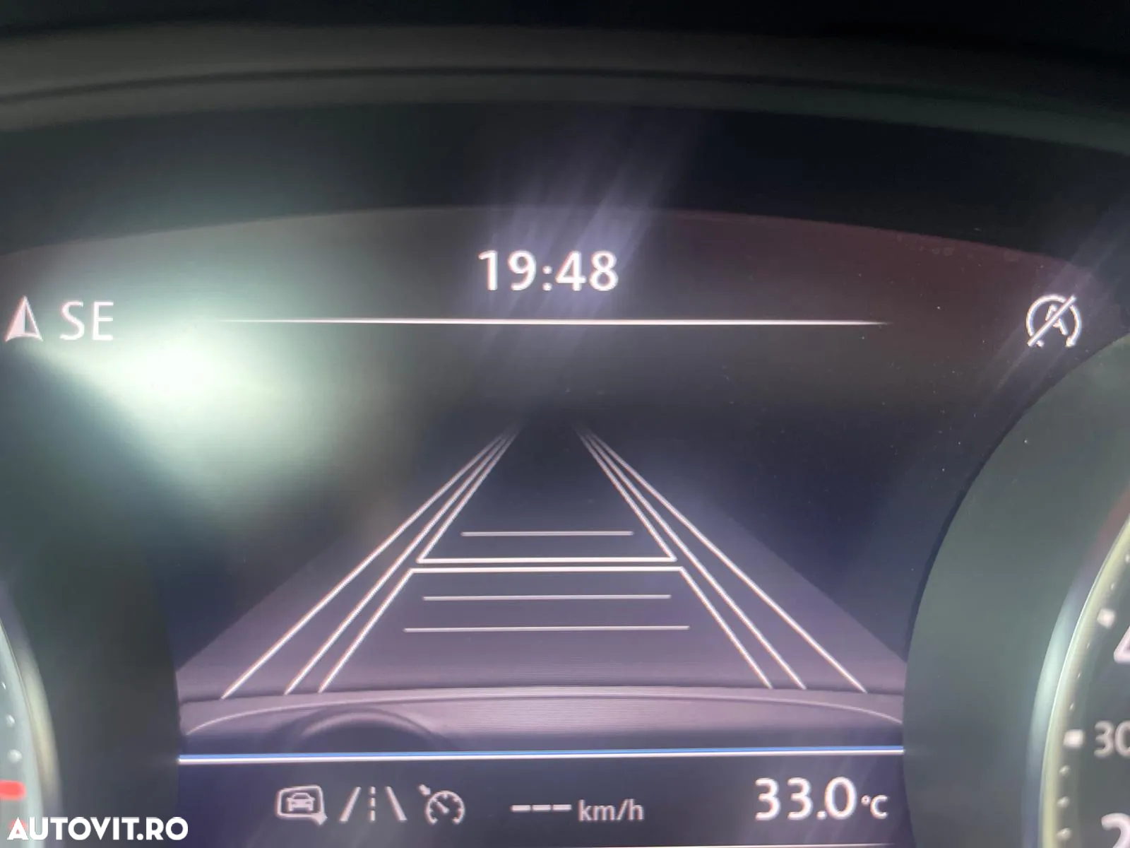 Volkswagen Touareg - 23