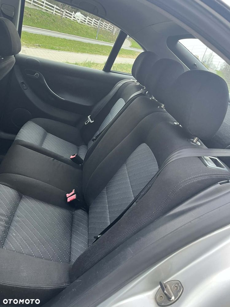 Seat Leon 1.9 TDI Top Sport - 19