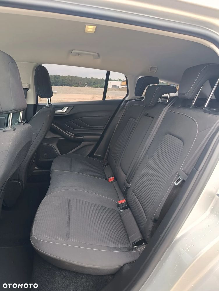 Ford Focus - 14