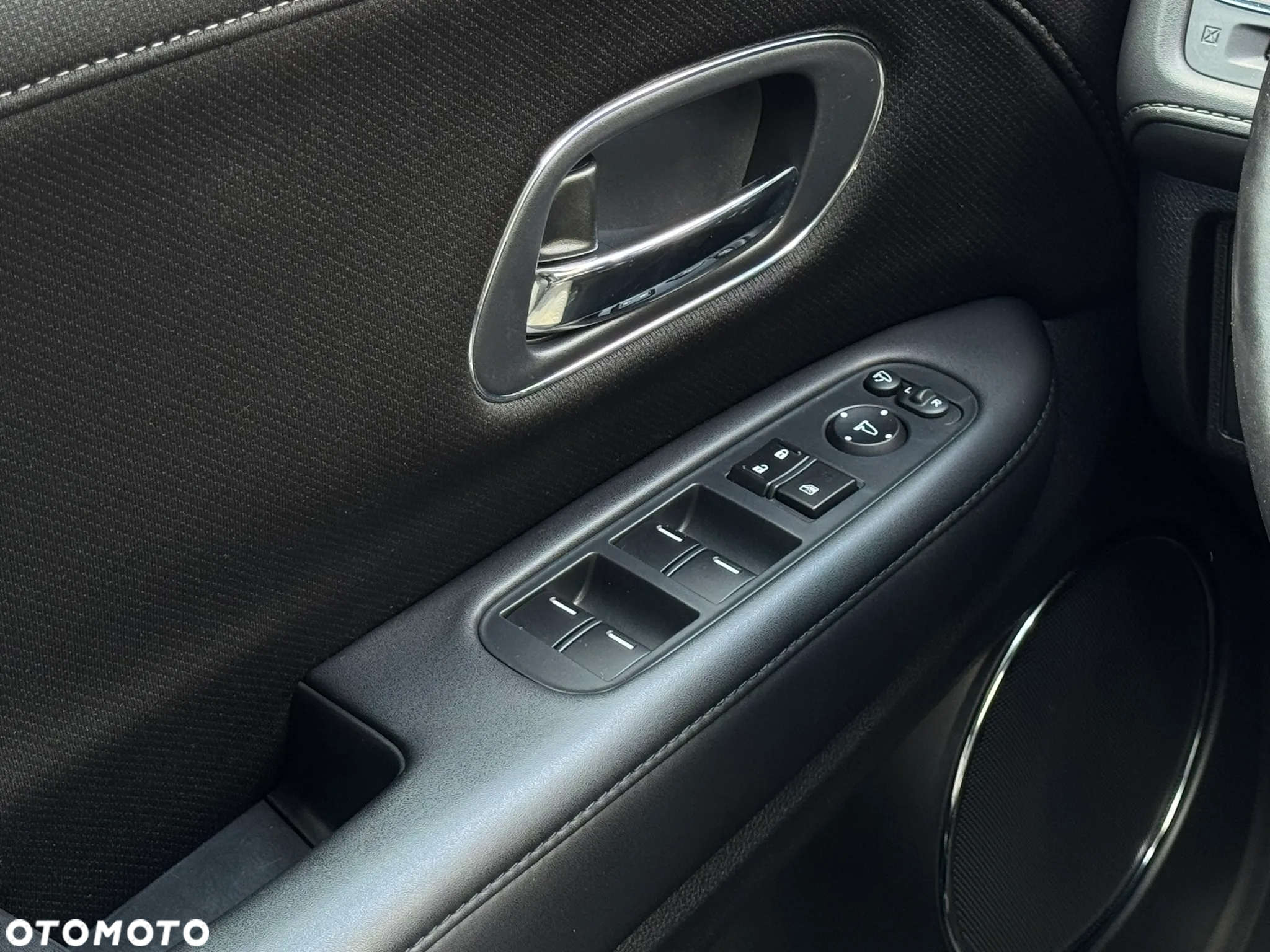 Honda HR-V 1.5 Executive (ADAS) CVT - 29