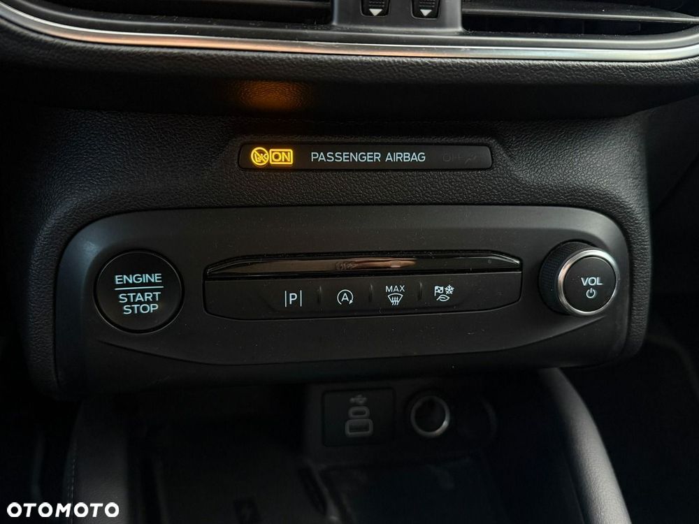 Ford Focus 1.5 EcoBlue STart-Stopp-System TITANIUM X - 13
