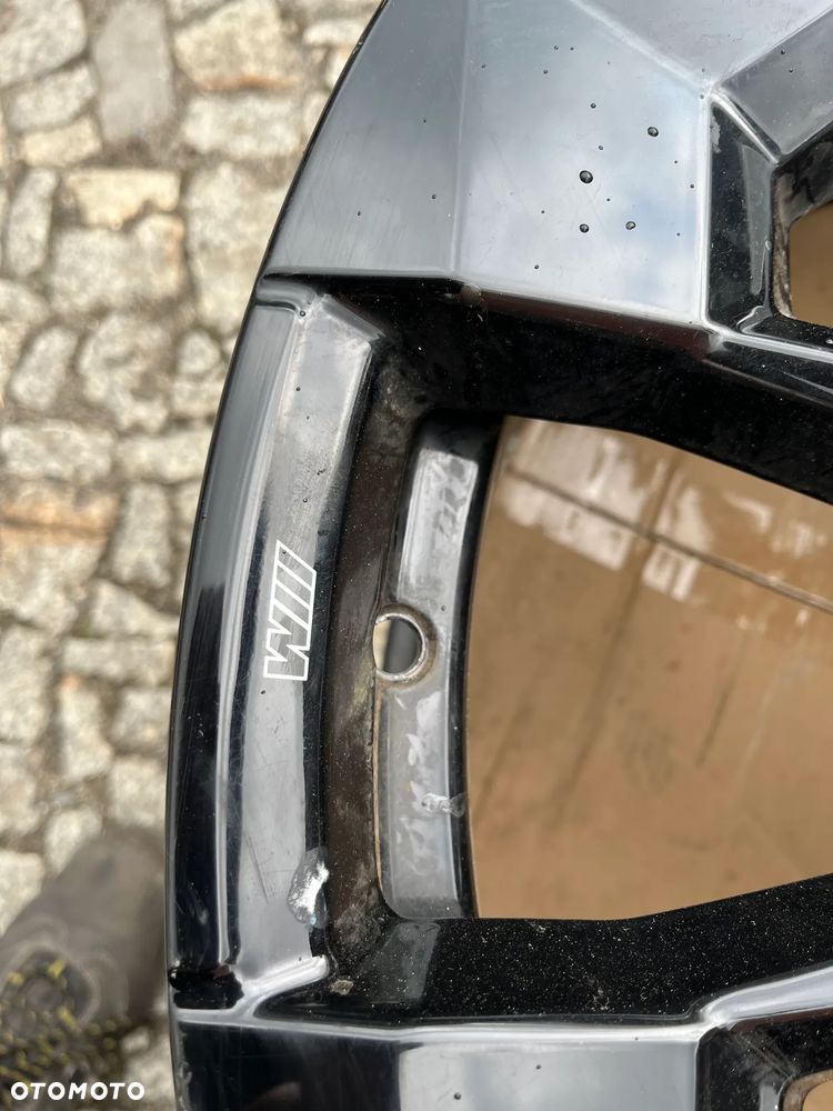 Felga 10 x 23 IS 22 BMW XM 5x120 1szt. 1543991 - 2