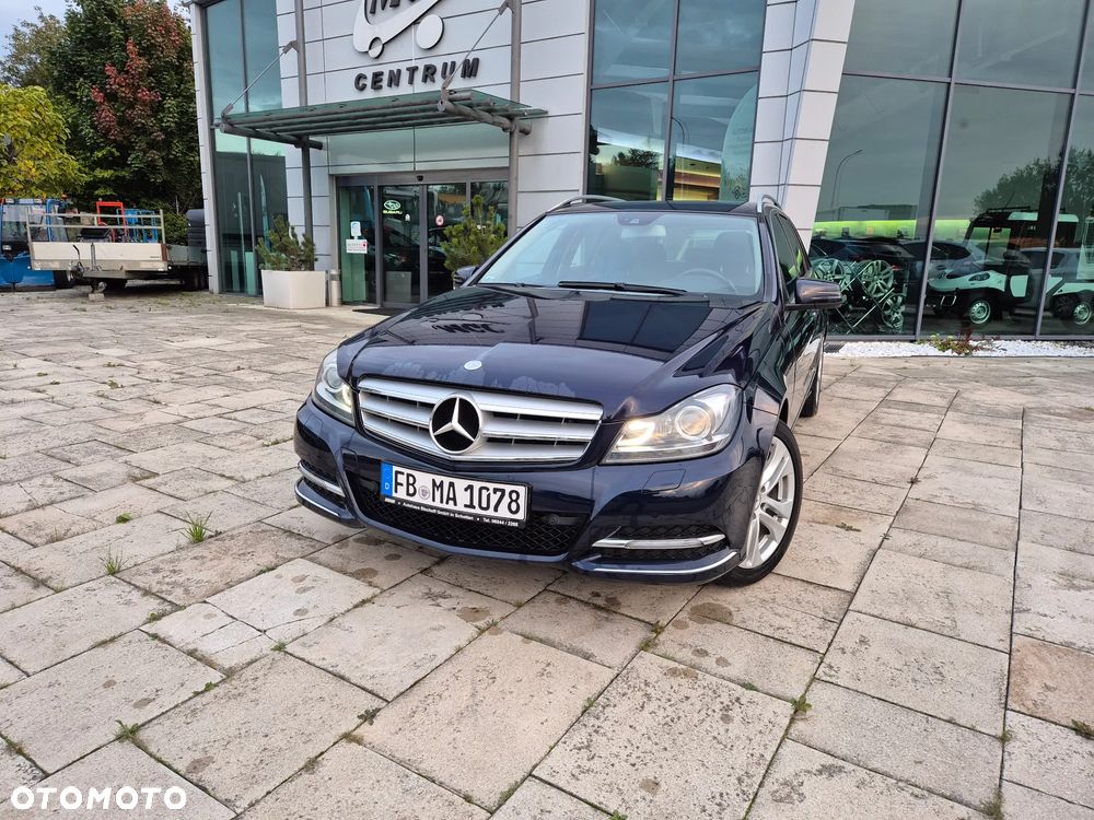 Mercedes-Benz Klasa C 200 T CGI Automatik BlueEFFICIENCY Avantgarde - 3