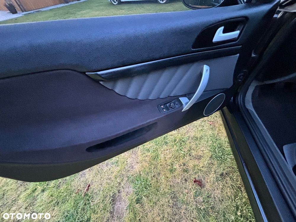 Alfa Romeo Brera 2.4JTDM Sky View - 11