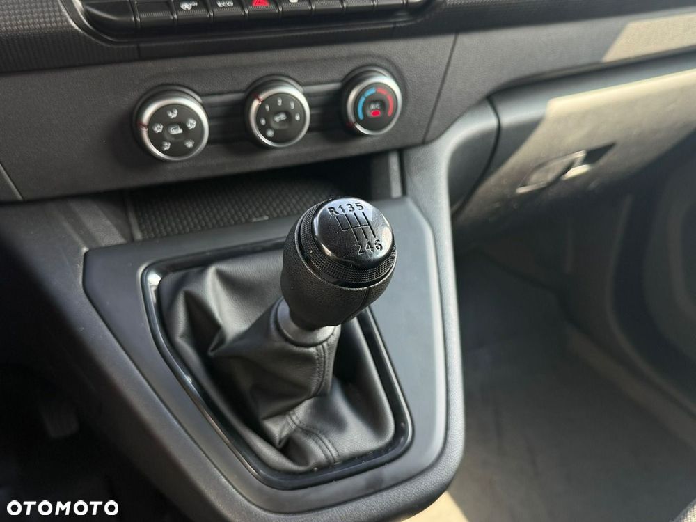 Renault Kangoo - 24