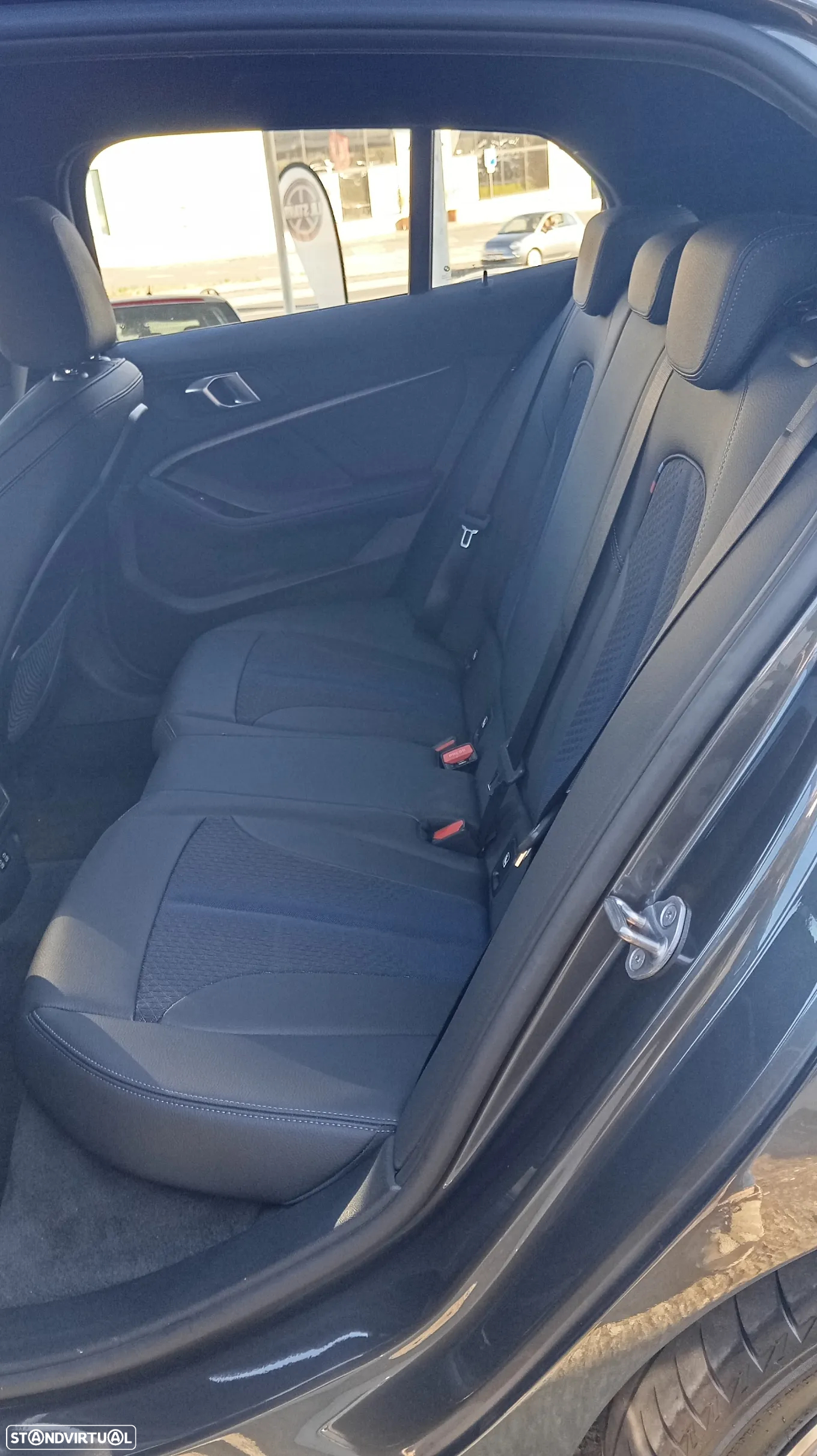 BMW 116 d Corporate Edition M - 12