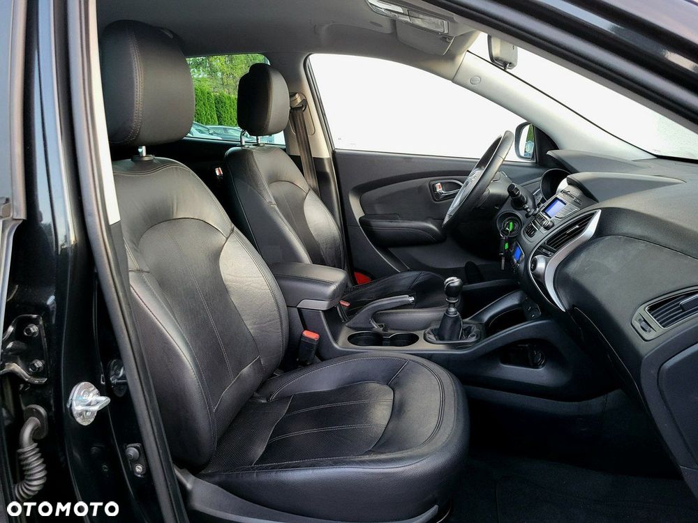 Hyundai ix35 - 12