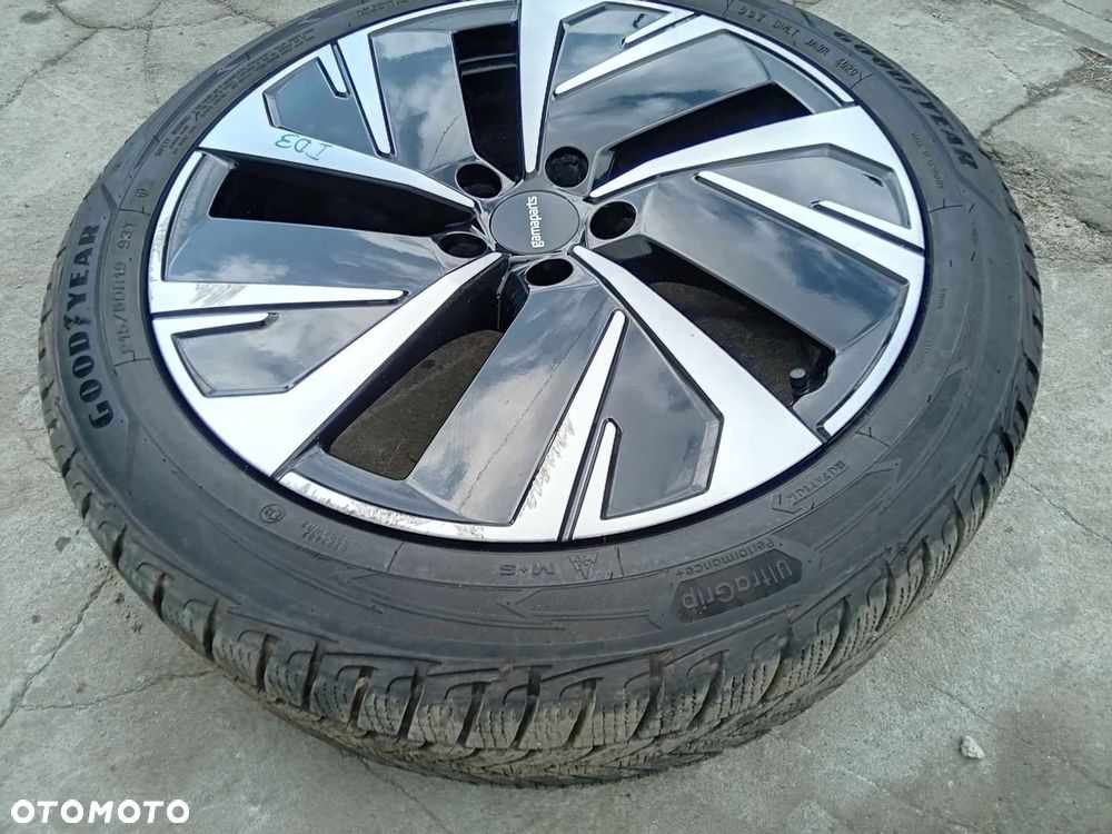 VOLKSWAGEN ID3 ALUFELGA KOŁO R19 5X112 - 3