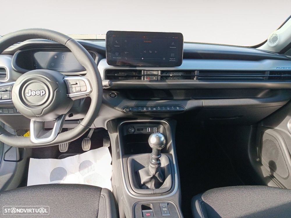 Jeep Avenger 1.2 GSE T3 Altitude - 11