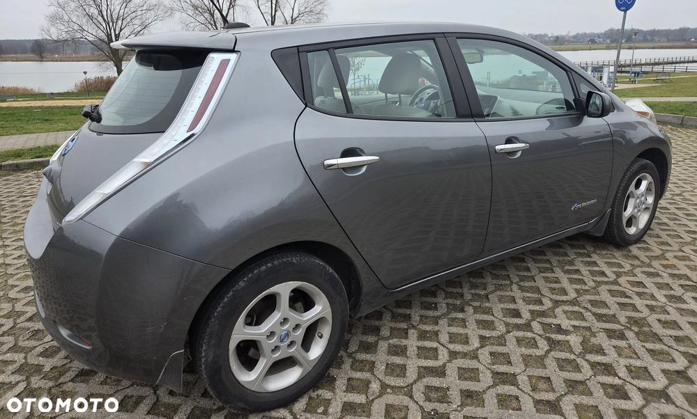 Nissan Leaf 24kWh Tekna - 4