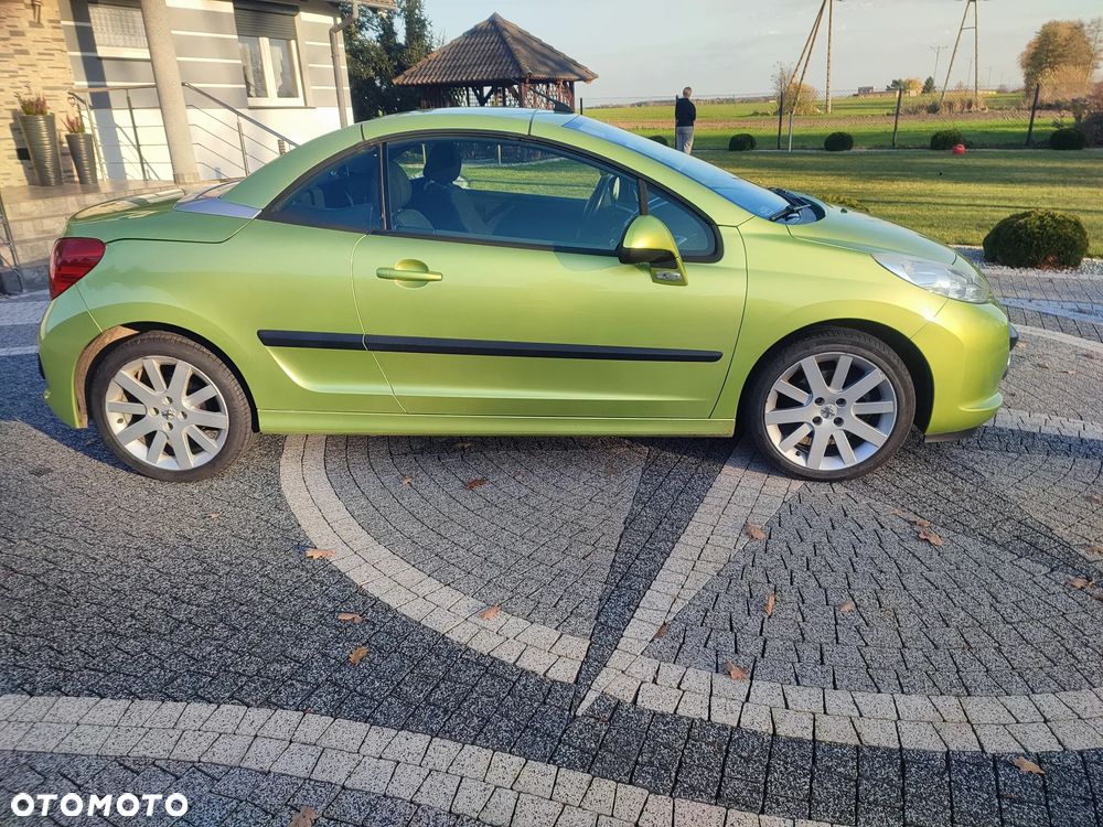 Peugeot 207 CC - 4